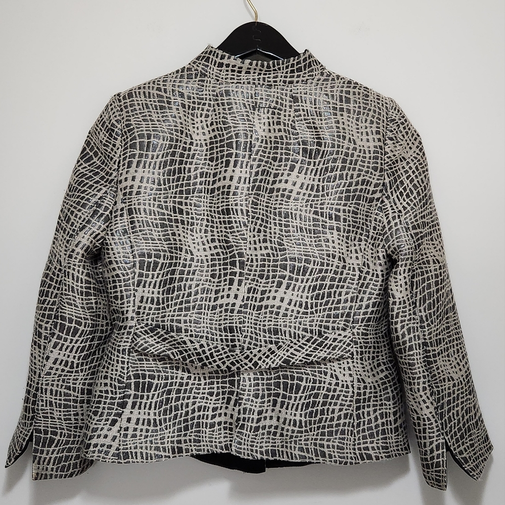 Armani Collezioni Made In Italy Women's Jackets Size 6 - Picture 2 of 4